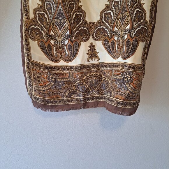 Preswick and Moore  Rectangular Scarf Paisley Print  100 % Linen Linings 100 % - Picture 2 of 10